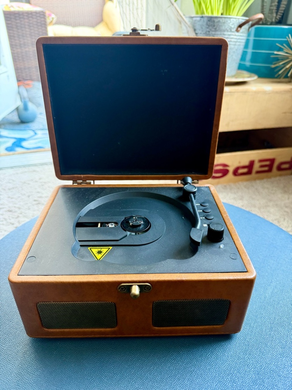 Vintage-Style Portable CD Turntable Player in Brown - Portable Audio & Video - Picture 5 of 8